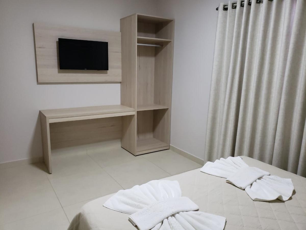 Villa De Holanda Parque Hotel โอลัมบรา ภายนอก รูปภาพ