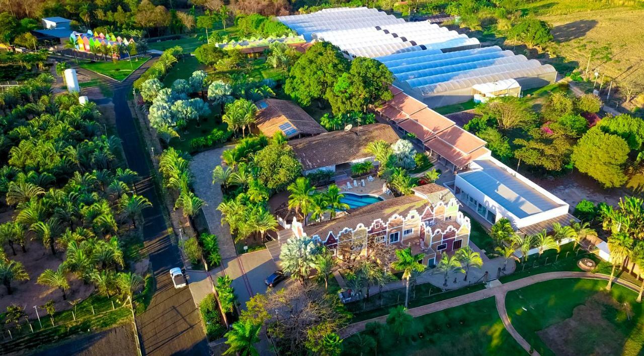 Villa De Holanda Parque Hotel โอลัมบรา ภายนอก รูปภาพ